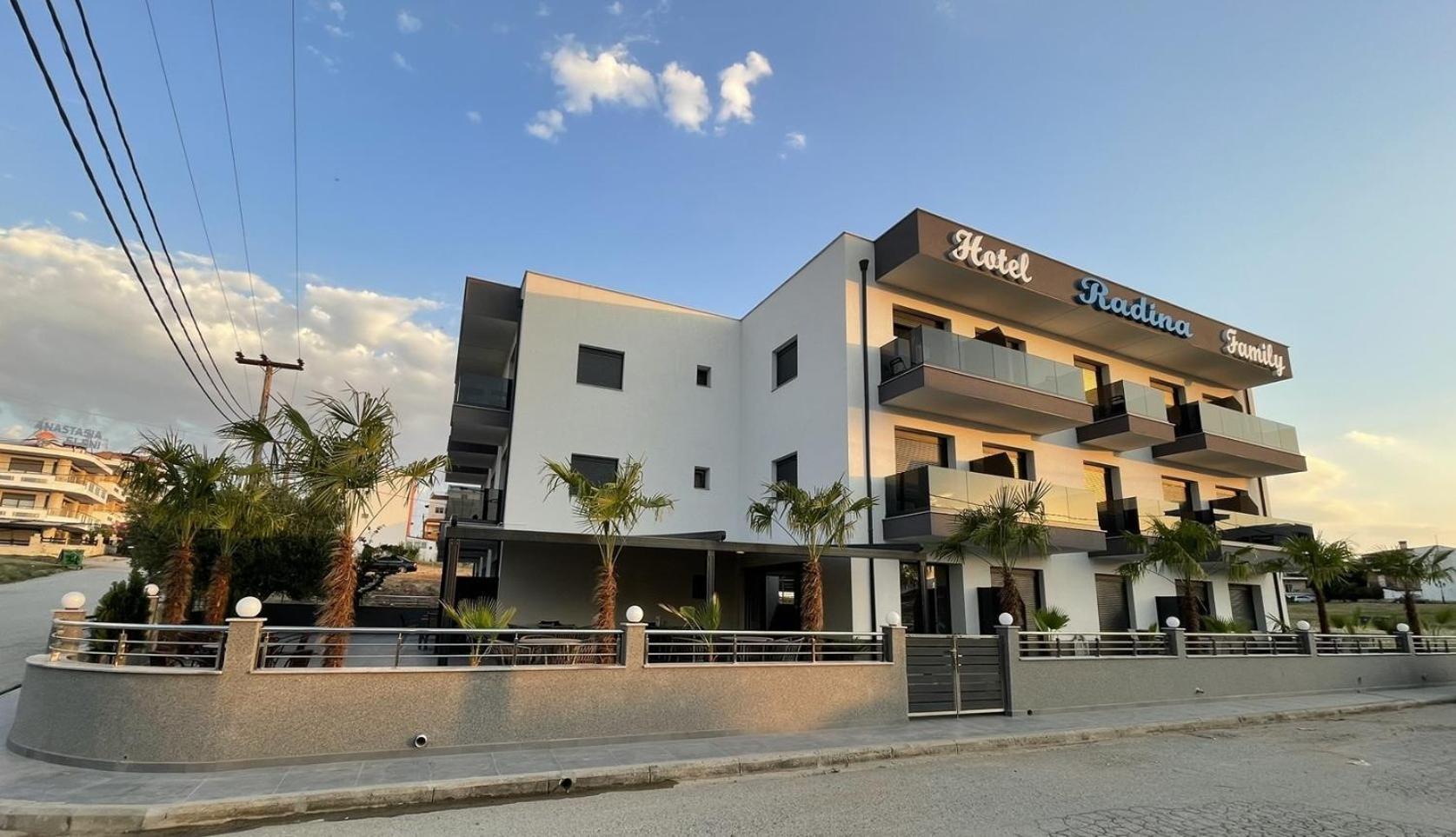 Radina Family Aparthotel Kallithea  Buitenkant foto