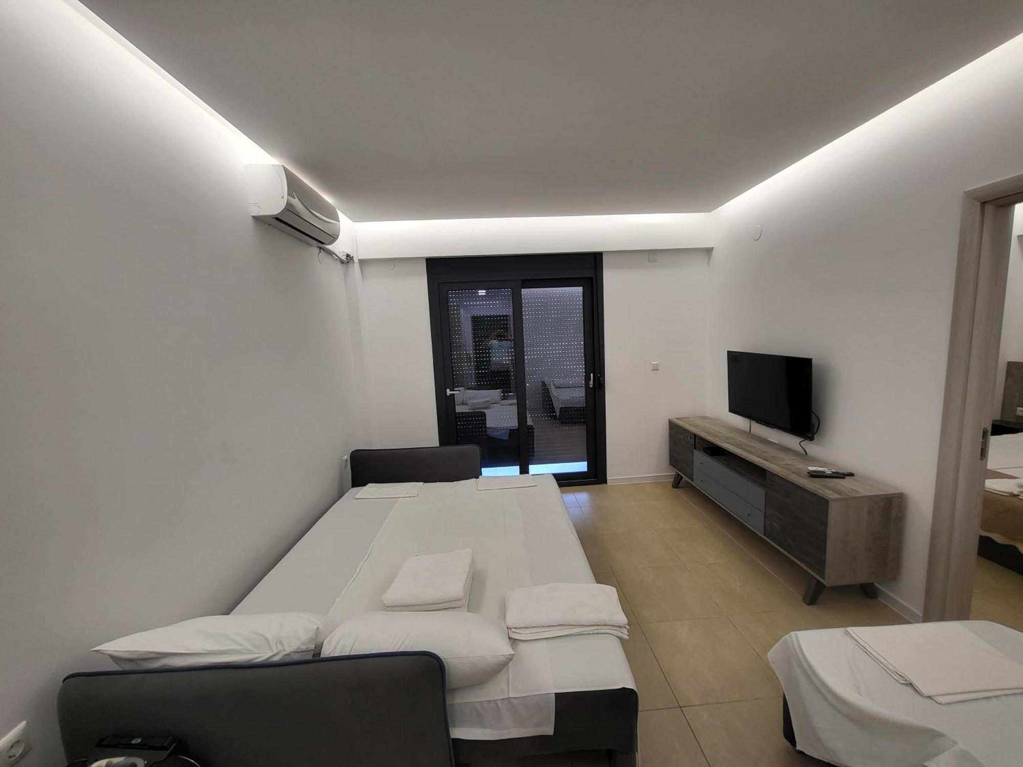 Radina Family Aparthotel Kallithea  Buitenkant foto